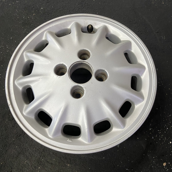 15" ACCORD 96 15x5.5, alloy, 12 spoke Original OEM Wheel Rim - Close-Up Detail