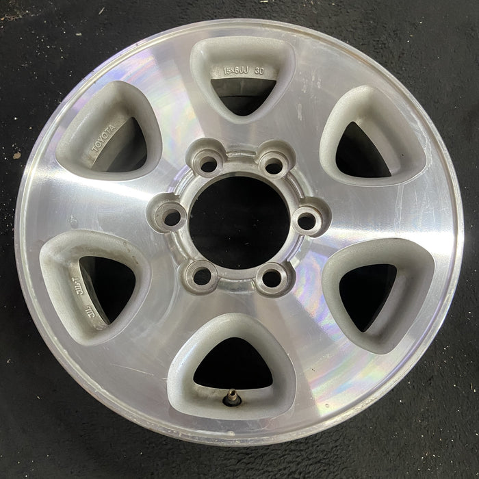 15" T100 93-98 15x6, 4x2, alloy Original OEM Wheel Rim - Side Profile