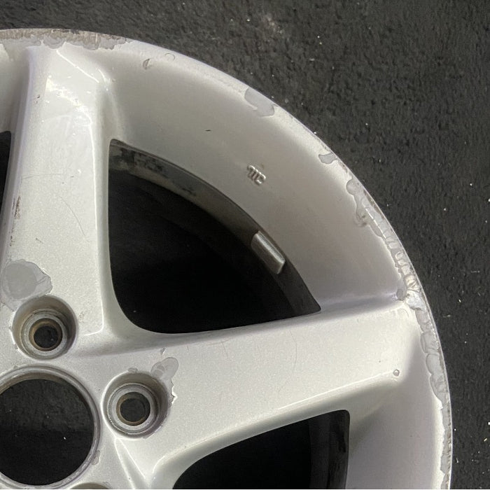 16" RSX 02-04 16x6.5 alloy 5 spoke silver Original OEM Wheel Rim - Close-Up Detail