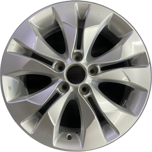 17" CR-V 12-14 17x6.5 , , lug nut aligned with narrow slot Original OEM Wheel - Front View