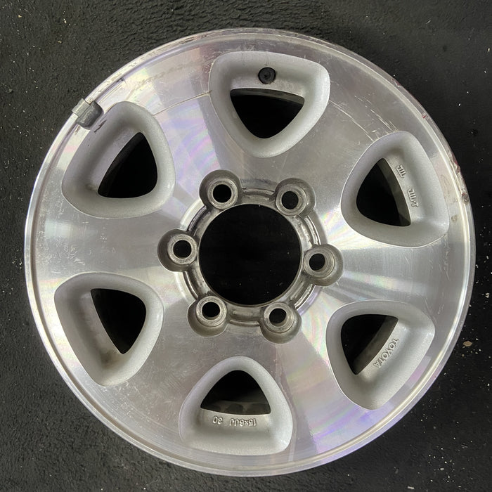 15" T100 93-98 15x6, 4x2, alloy Original OEM Wheel Rim - Angle View