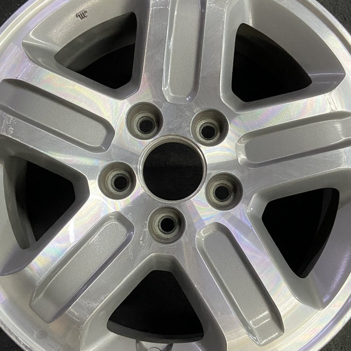 16" PILOT 05 16x6.5 alloy 5 spoke machined finish Canada built Original OEM - Angle View