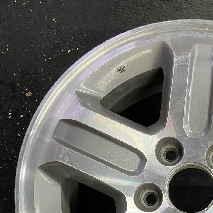 16" PILOT 05 16x6.5 alloy 5 spoke machined finish Canada built Original OEM - Side Profile