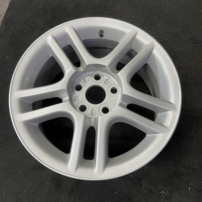 15" CELICA 00-05 15x6.5, alloy Original OEM Wheel Rim - Close-Up Detail