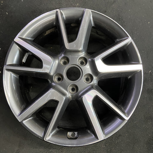 18" SOUL 20-22 gasoline model, 18x7.5 , 5 V spoke Original OEM Wheel Rim - Angle View