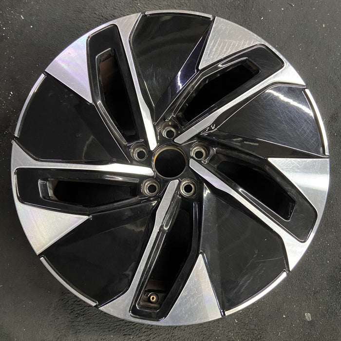 19" ID.4 21-22 19x8 , Original OEM Wheel Rim - Angle View