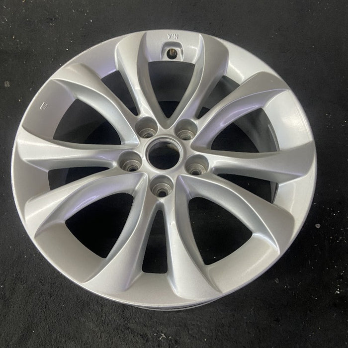 17" GENESIS 12-14 Sdn 17x7 5 double spoke Original OEM Wheel Rim - View 8