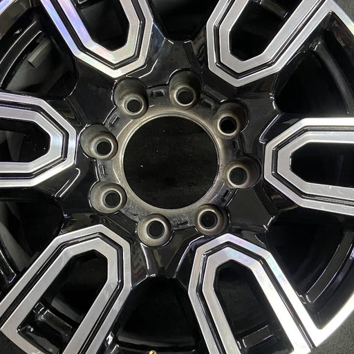 20" SIERRA 2500 PICKUP 20 20x8.5 12 spoke machined face accents black opt PYU - Angle View
