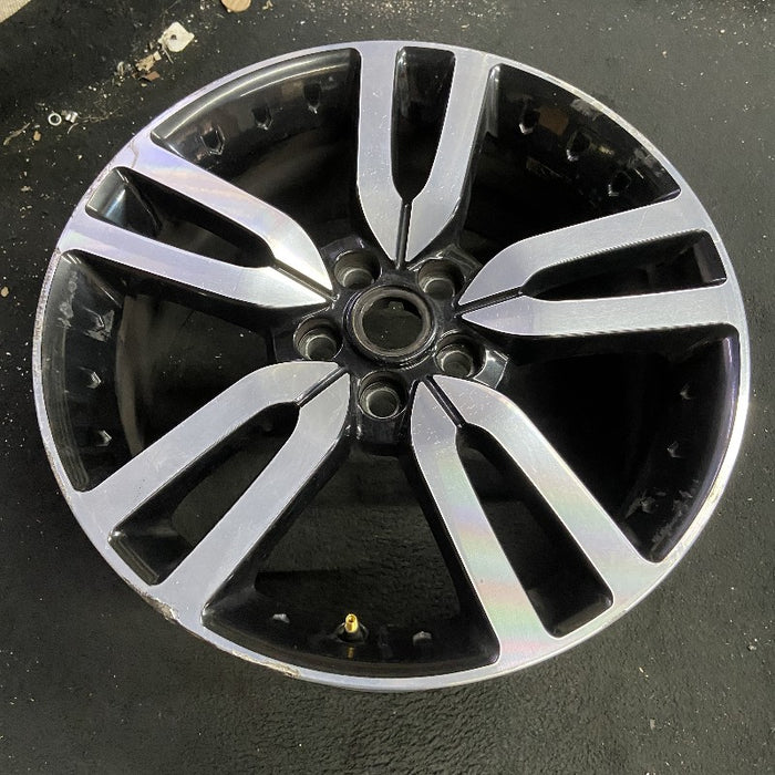 20" LR4 10-16 alloy 20x8.5 5 split spoke silver black inlay Original OEM Wheel - View 7