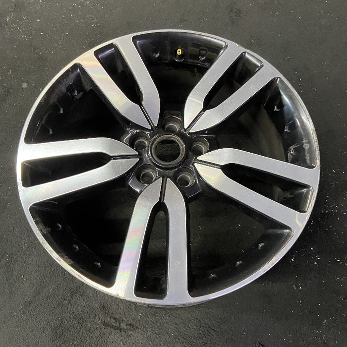 20" LR4 10-16 alloy 20x8.5 5 split spoke silver black inlay Original OEM Wheel - View 8