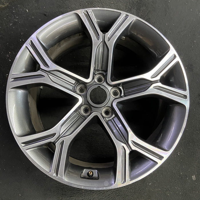 19" STINGER 18-19 19x8.5 Original OEM Wheel Rim - Angle View