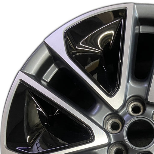 20" OPTIQ 25 20x8.5 machined opt Q7G Original OEM Wheel Rim - Angle View