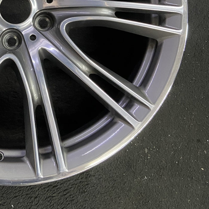 20" 640i GT 18 20x8.5, 5 spoke, V spoke Original OEM Wheel Rim - Back View