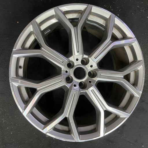 21" X7 19-25 21x9.5, 7 spoke Original OEM Wheel Rim - Angle View