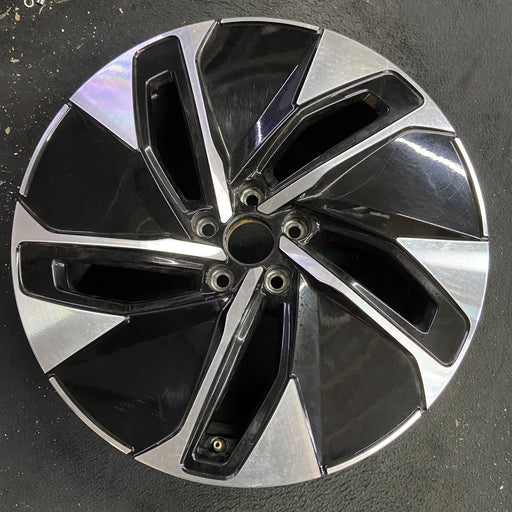 19" ID.4 21-22 19x8 , Original OEM Wheel Rim - Angle View