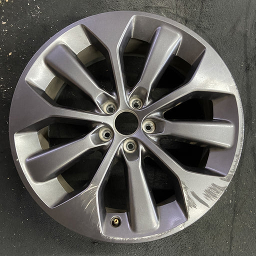 19" CHEROKEE 19 19x7.5, Original OEM Wheel Rim - Angle View