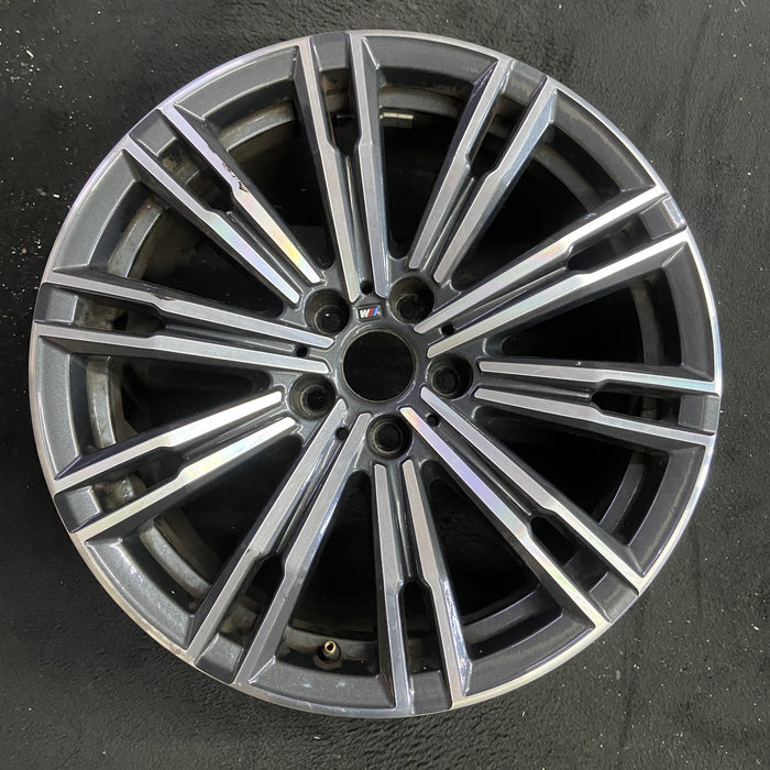 18" BMW 330i 19 Sedan, 18x7.5, 10 double spoke, w/o flared spoke Original OEM - Angle View
