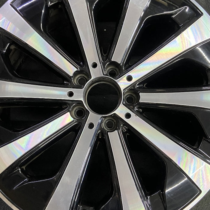 19" MERCEDES GLA-CLASS 21-23 247 Type, GLA250, 19x7.5, 10 angled spokes - Angle View