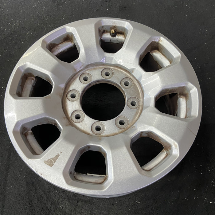 18" FORD F250SD PICKUP 23-24 18x8, aluminum, 8 spoke, flared spoke Original OEM - Close-Up Detail