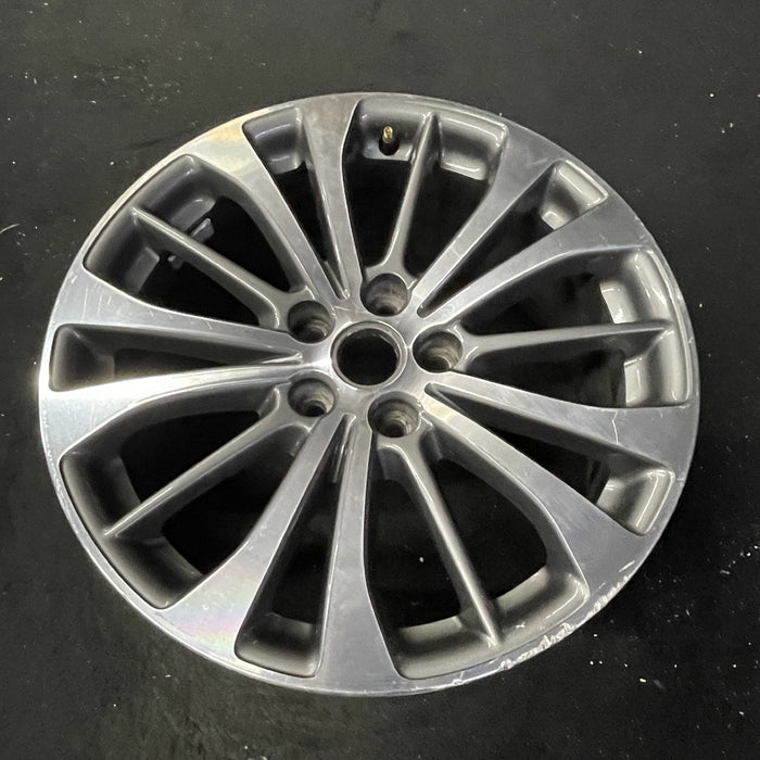 18" LACROSSE 17 18x8 , machined finish Original OEM Wheel Rim - Close-Up Detail