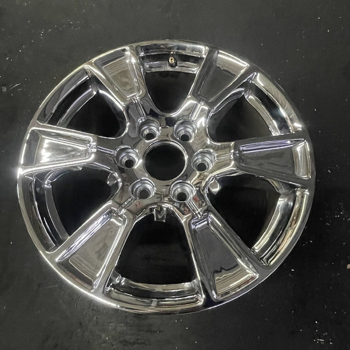 18" FORD F150 PICKUP 15-17 18x7.5, aluminum, 6 spoke, chrome Original OEM Wheel - Close-Up Detail