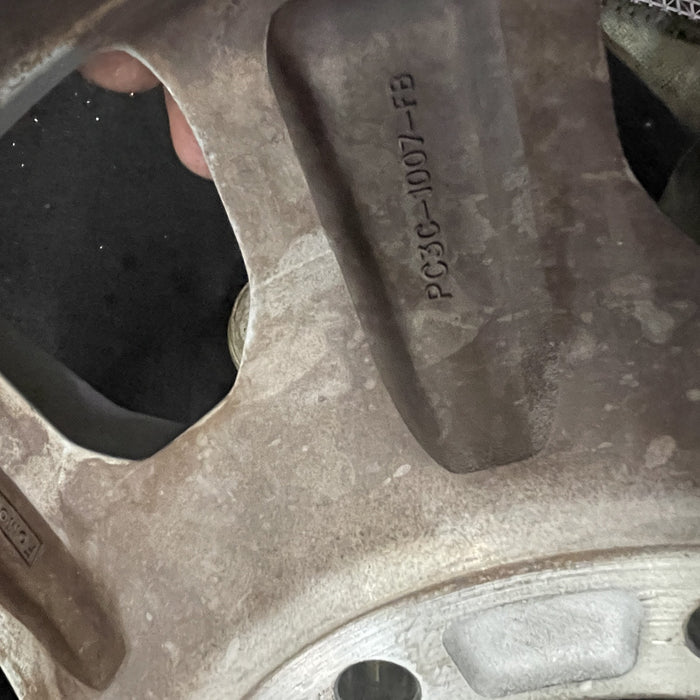 18" FORD F250SD PICKUP 23-24 18x8, aluminum, 8 spoke, flared spoke Original OEM Wheel Rim