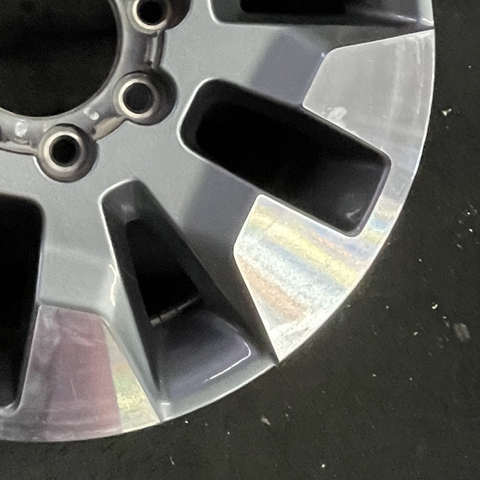 20" SILVERADO 2500 PICKUP 21-23 20x8.5 10 spoke machined gray opt Q86 dark gray - Back View