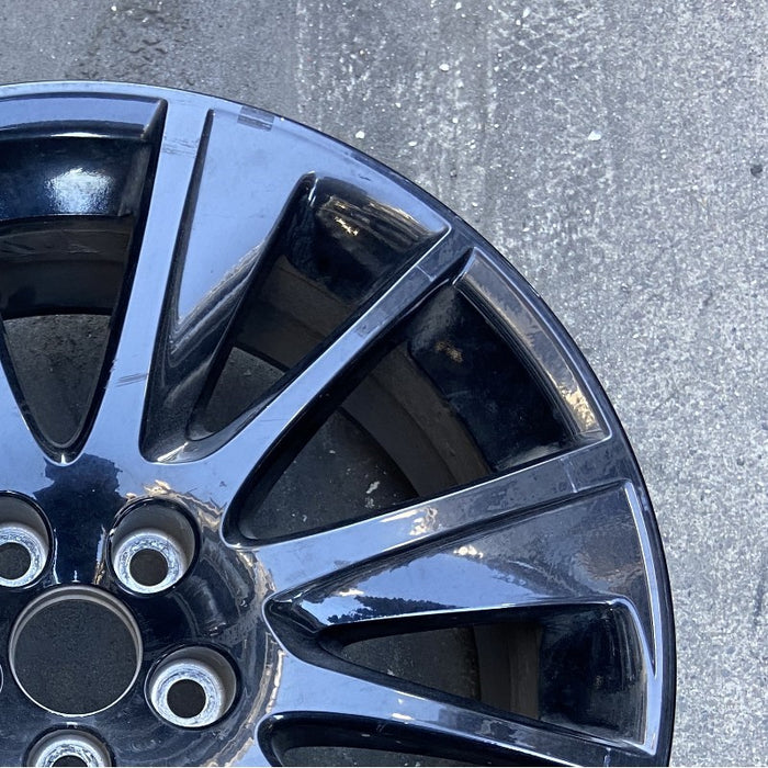 19" HIGHLANDER 19 19x7.5 alloy 12 spoke black Original OEM Wheel Rim - Close-Up Detail