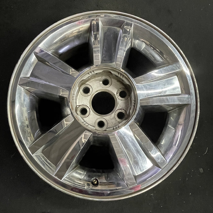 20" AVALANCHE 1500 09-10 20x8.5, 5 spoke, covered lug nuts, grooved spoke - Angle View