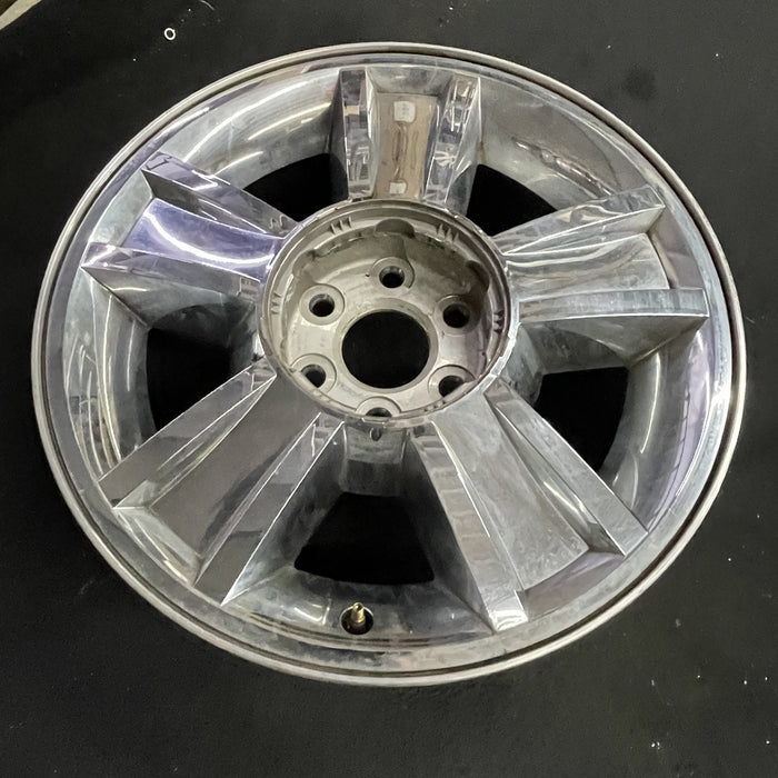 20" AVALANCHE 1500 09-10 20x8.5, 5 spoke, covered lug nuts, grooved spoke - Side Profile