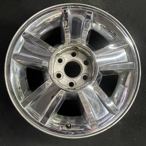 20" AVALANCHE 1500 09-10 20x8.5, 5 spoke, covered lug nuts, grooved spoke - Angle View