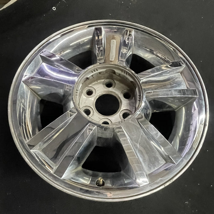 20" AVALANCHE 1500 09-10 20x8.5, 5 spoke, covered lug nuts, grooved spoke - Side Profile