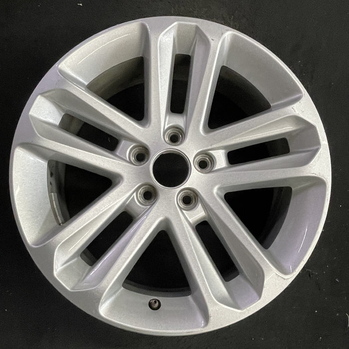 18" EXPLORER 11-12 18x8 , Original OEM Wheel Rim - Angle View