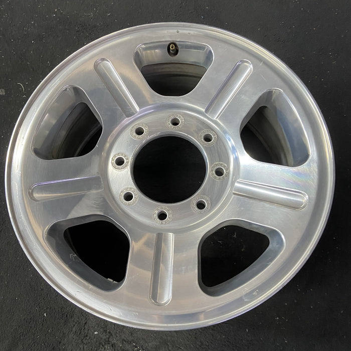 18" FORD F250SD PICKUP 05 18x8 , 5 spoke , aluminum Original OEM Wheel Rim - Close-Up Detail