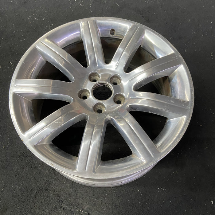 19" FLEX 09-12 19x8 , Original OEM Wheel Rim - Close-Up Detail