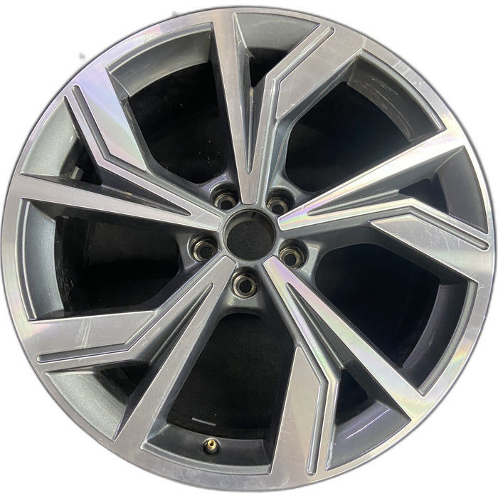 20" Q4 E-TRON 22 20x9, 10 spoke, bent spoke Original OEM Wheel Rim - Front View