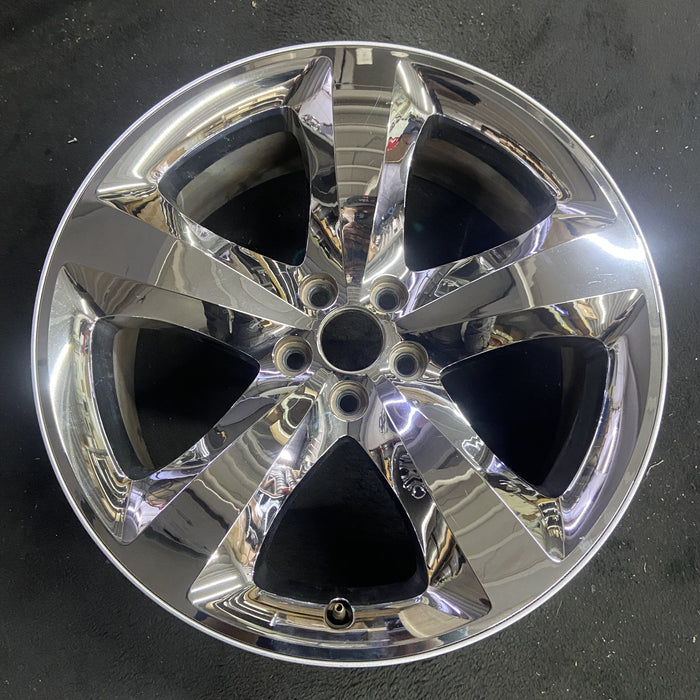 20" CHALLENGER 11-12 20x8, , chrome clad, lug nut centered between spokes - Angle View