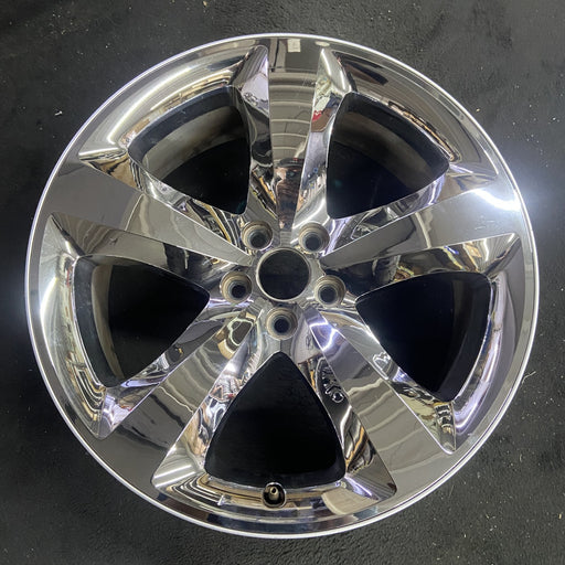 20" CHALLENGER 11-12 20x8, , chrome clad, lug nut centered between spokes - Angle View