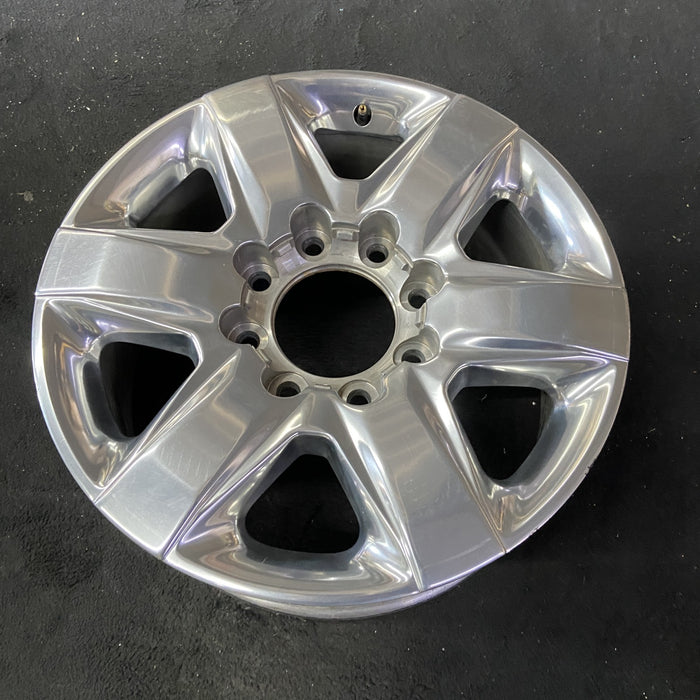 20" SILVERADO 2500 PICKUP 20-23 20x8.5, 6 spoke Original OEM Wheel Rim - Close-Up Detail