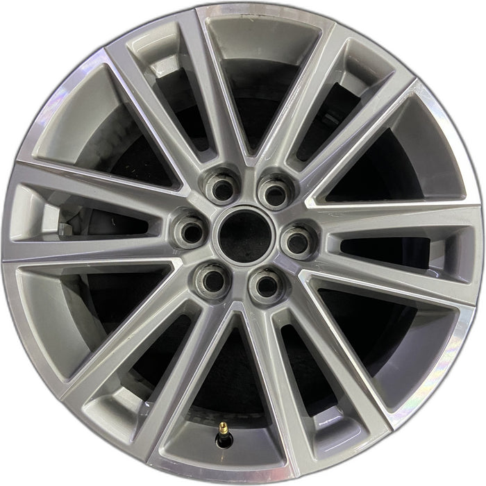 18" TRAVERSE 22-23 18x7.5, silver, 12 spoke Original OEM Wheel Rim - Front View