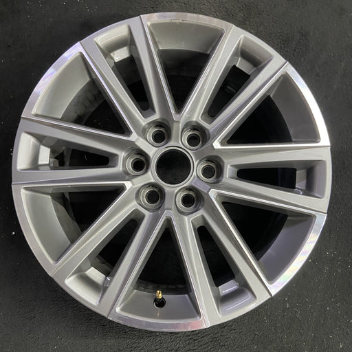 18" TRAVERSE 22-23 18x7.5, silver, 12 spoke Original OEM Wheel Rim - Angle View