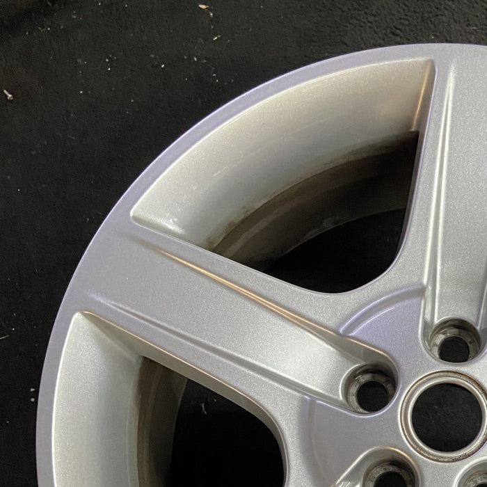20" DEFENDER 20-24 20x8.5 5 spoke grooved spoke silver Original OEM Wheel Rim - Side Profile
