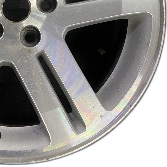 18" CHARGER 06 18x7.5 10 spoke 5 pairs polished w/o black accent Original OEM - Close-Up Detail
