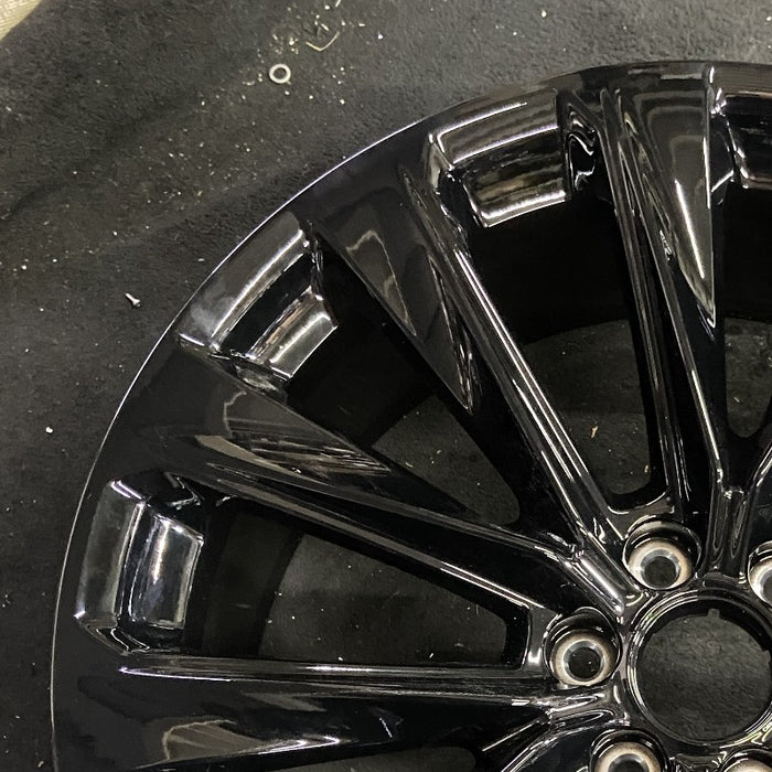 24" ESCALADE 25 24x9.5 12 spoke black opt 5FE Original OEM Wheel Rim - Side Profile
