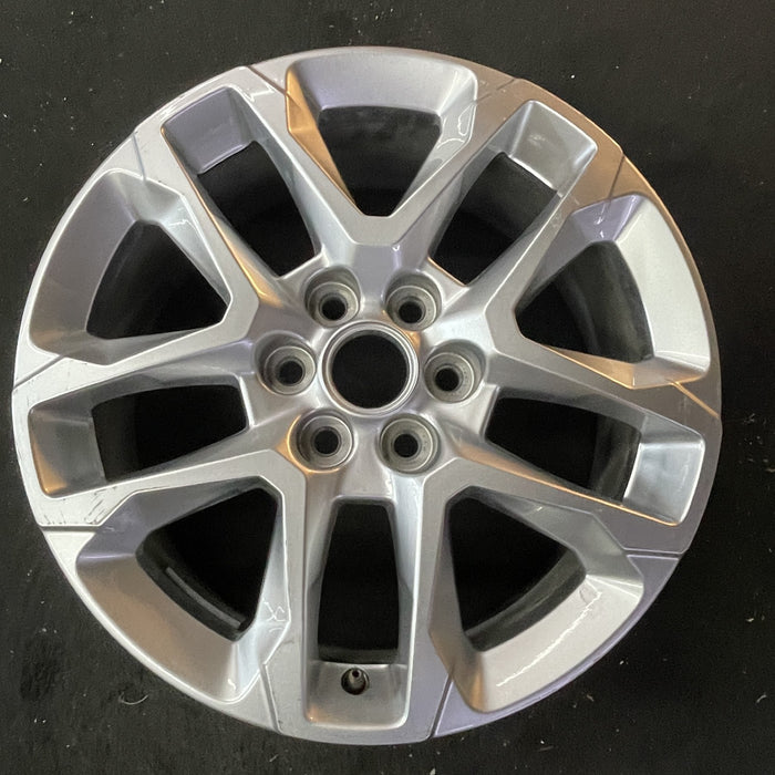 18" TRAVERSE 18-19 18x7.5, opt RT1 Original OEM Wheel Rim - Angle View