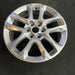 18" TRAVERSE 18-19 18x7.5, opt RT1 Original OEM Wheel Rim - Close-Up Detail