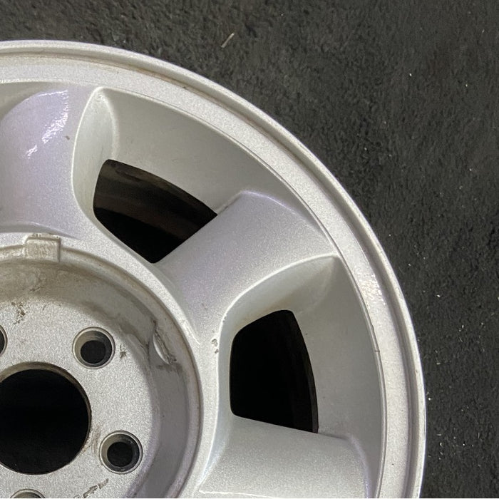 15" THUNDERBIRD 93 15x6.5 alloy 7 spoke L. Original OEM Wheel Rim - Close-Up Detail
