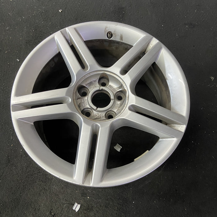 17" AUDI A4 05-11 17x7.5 , 10 spoke Original OEM Wheel Rim - Close-Up Detail