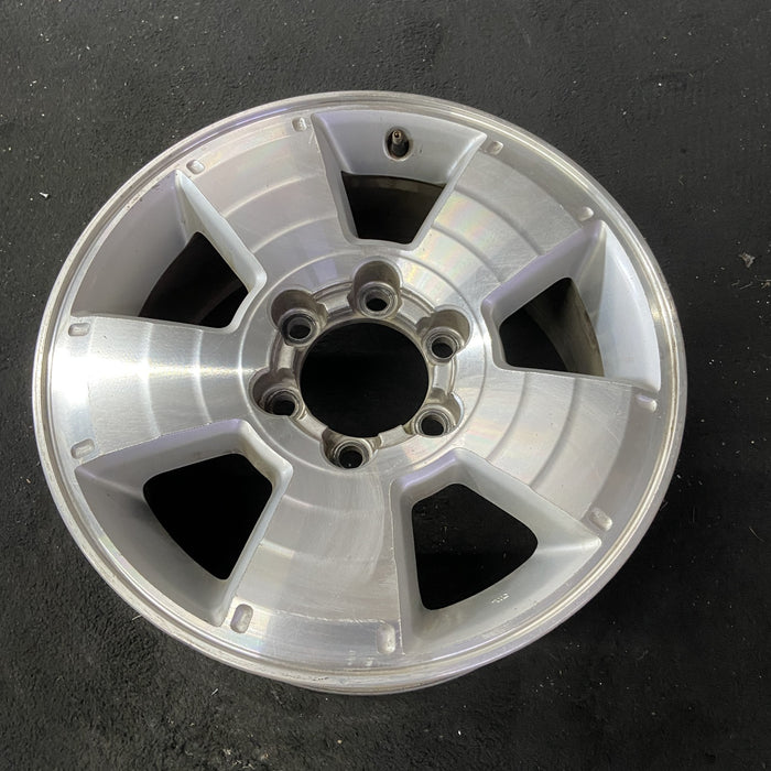 17" 4 RUNNER 03-09 17x7.5, 5 spoke Original OEM Wheel Rim - Close-Up Detail