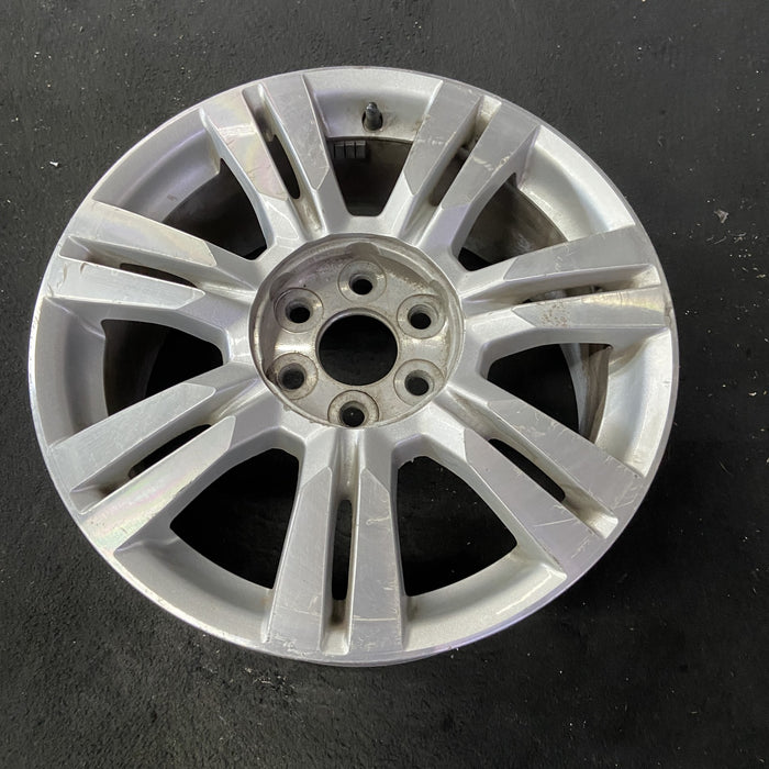 18" SRX 10-11 18x8, bright finish Original OEM Wheel Rim - Close-Up Detail